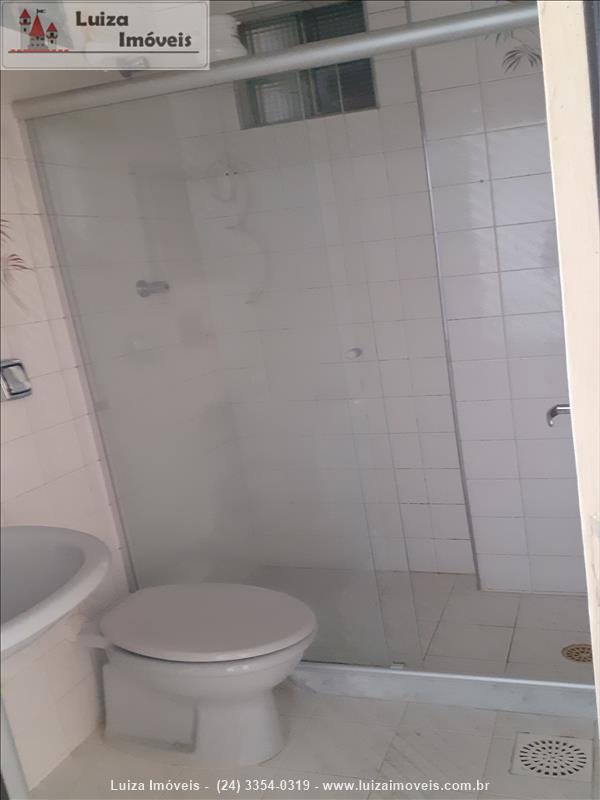 Apartamento para Alugar no Comercial em Resende
