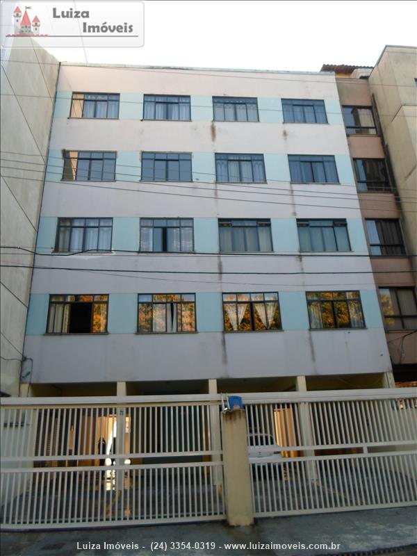 Apartamento para Alugar no Comercial em Resende